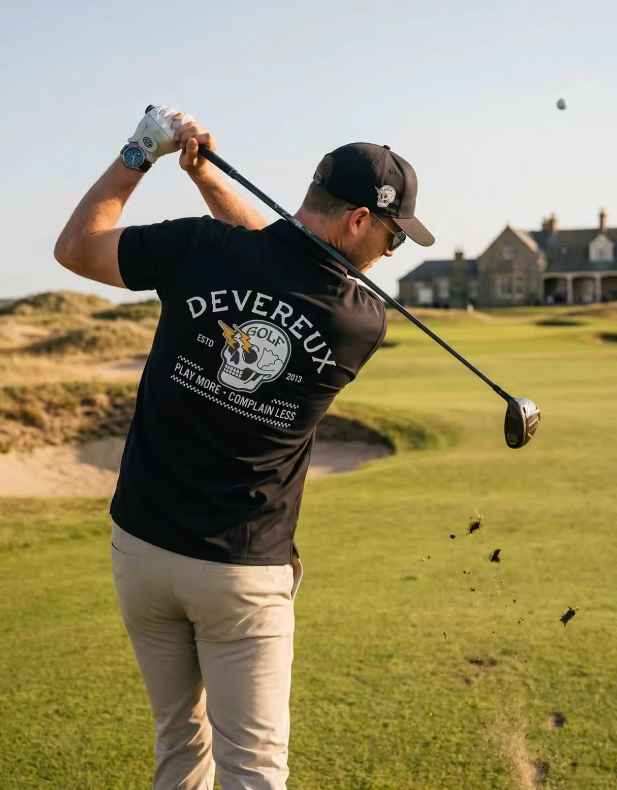 Devereux men’s Black golf swing rear view