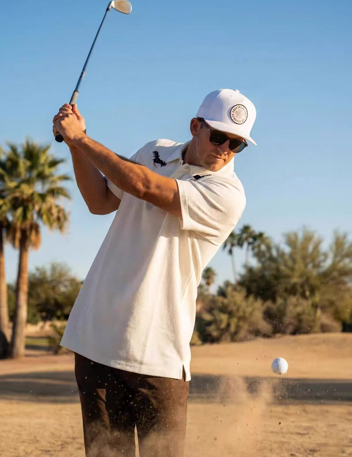 Devereux Men's White Rooster-Embroidered Golf Polo – OZ Golf Warehouse