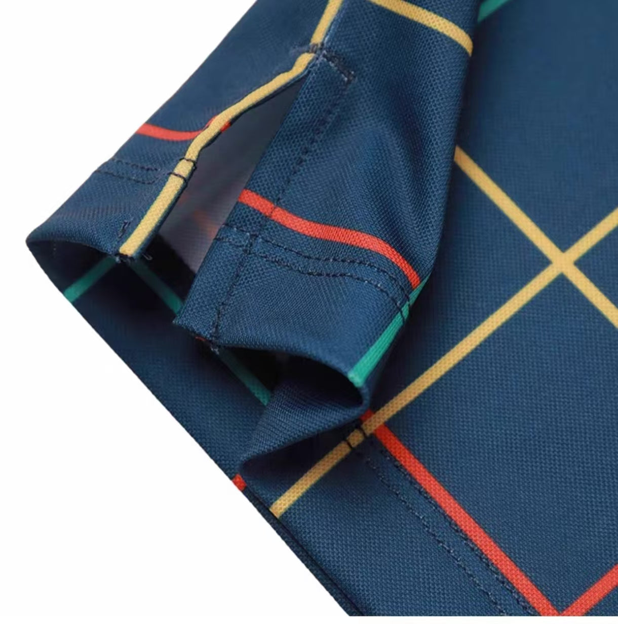 Devereux men’s sleeve detail